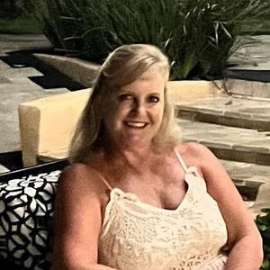 Meet your Posher, Edie